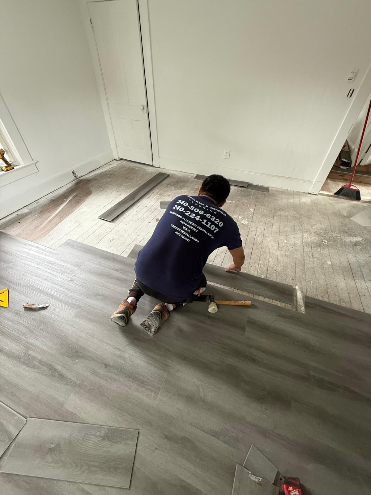 About HERNANDEZ & CISNEROS FLOORING